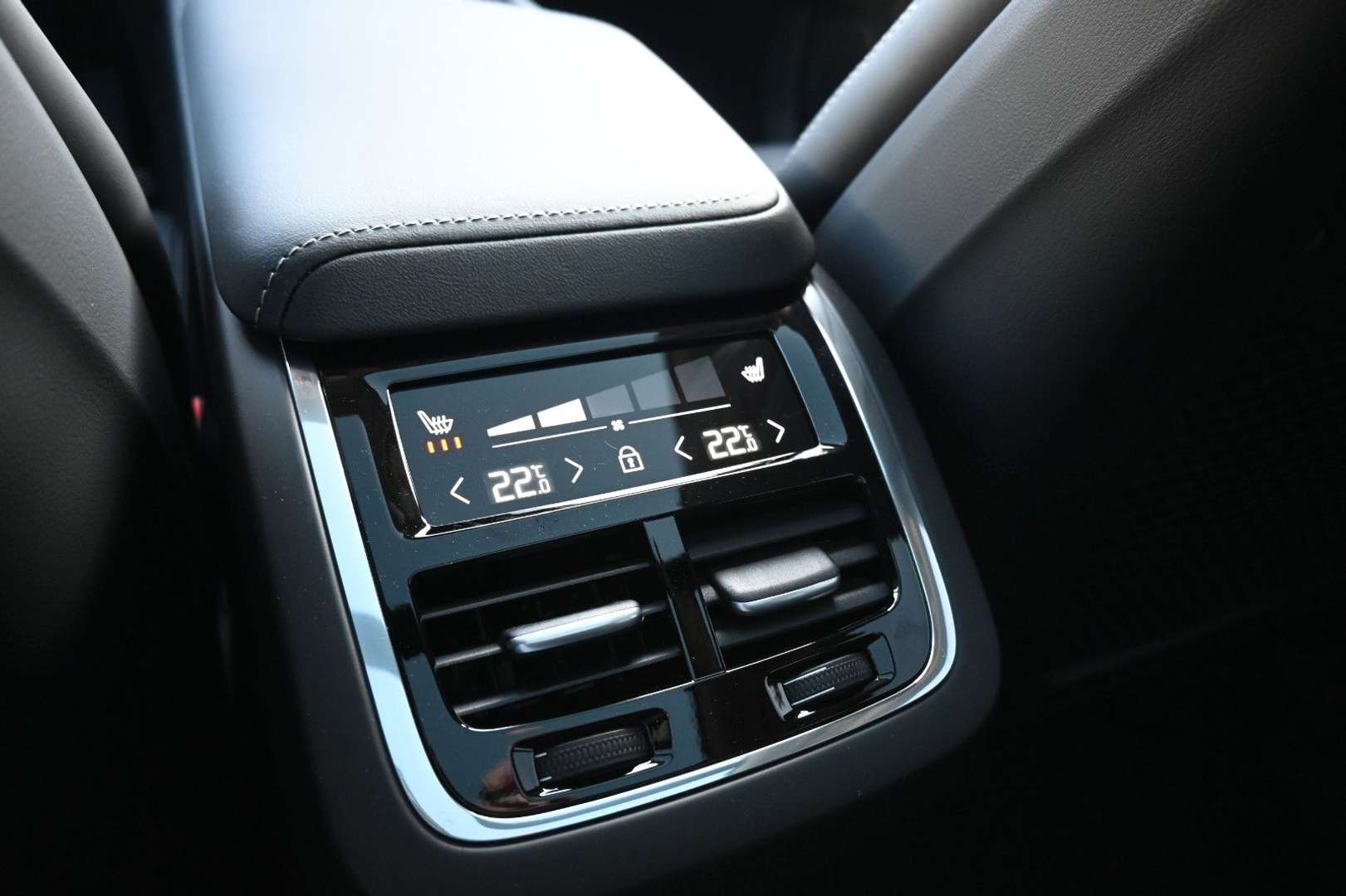 Volvo XC60 AWD B5 - 2025 - Joinsteer - #26