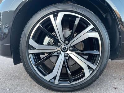 Volvo XC60 Plus B5 -  - Joinsteer - #1