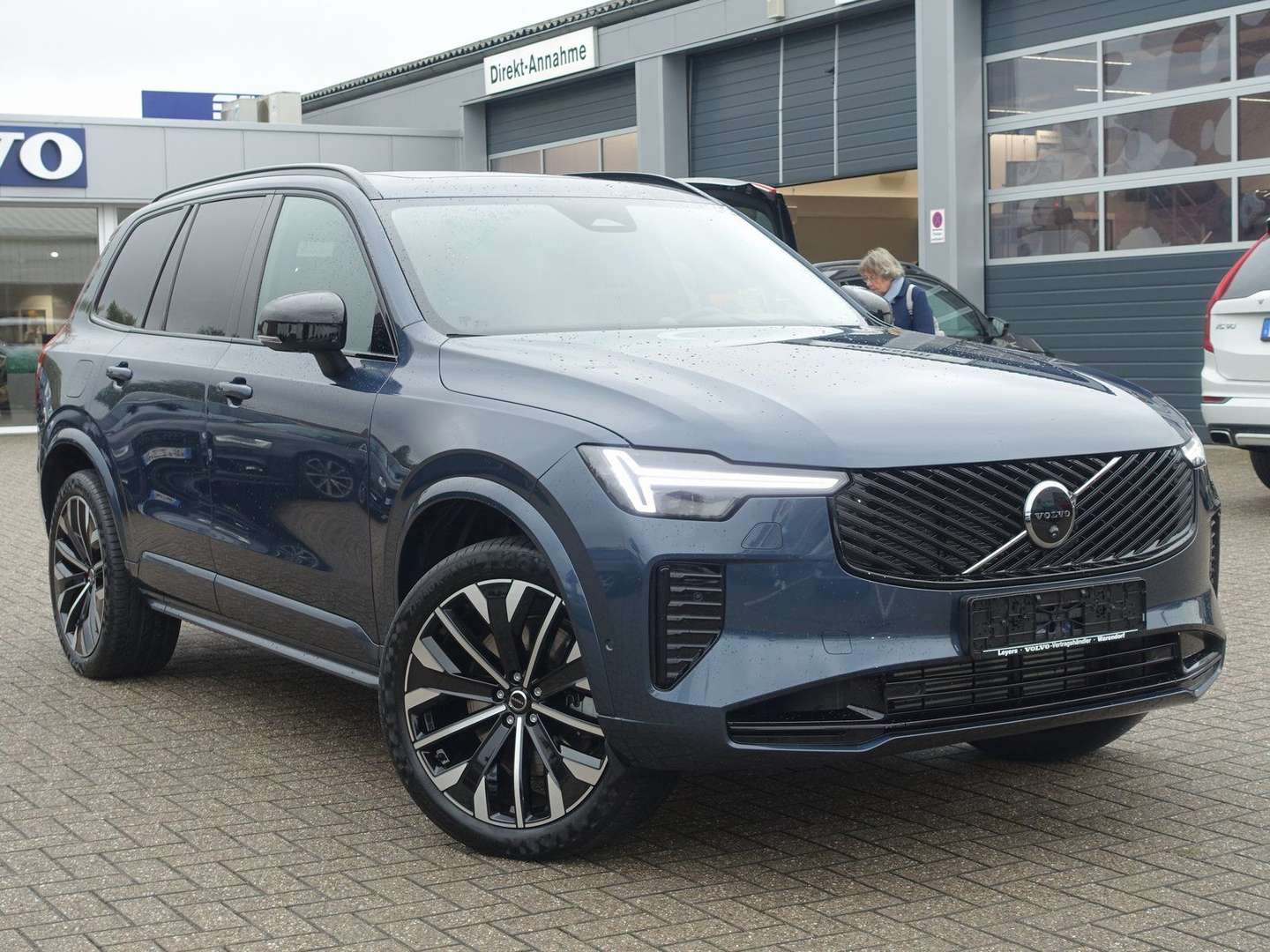 Volvo XC90 Plus T8 AWD Plug-in Hybrid - 2025 - Joinsteer - #3