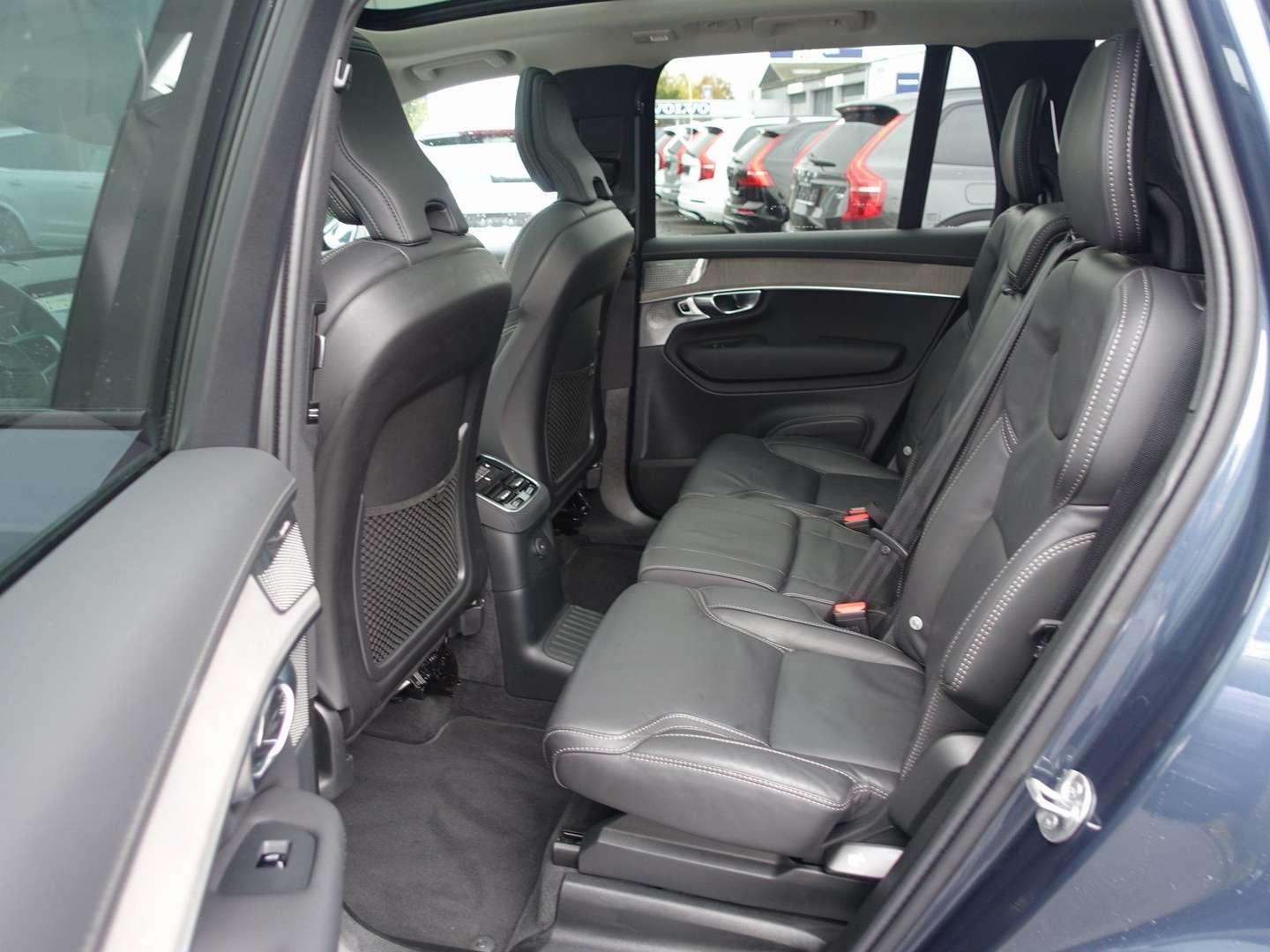 Volvo XC90 Plus T8 AWD Plug-in Hybrid - 2025 - Joinsteer - #11