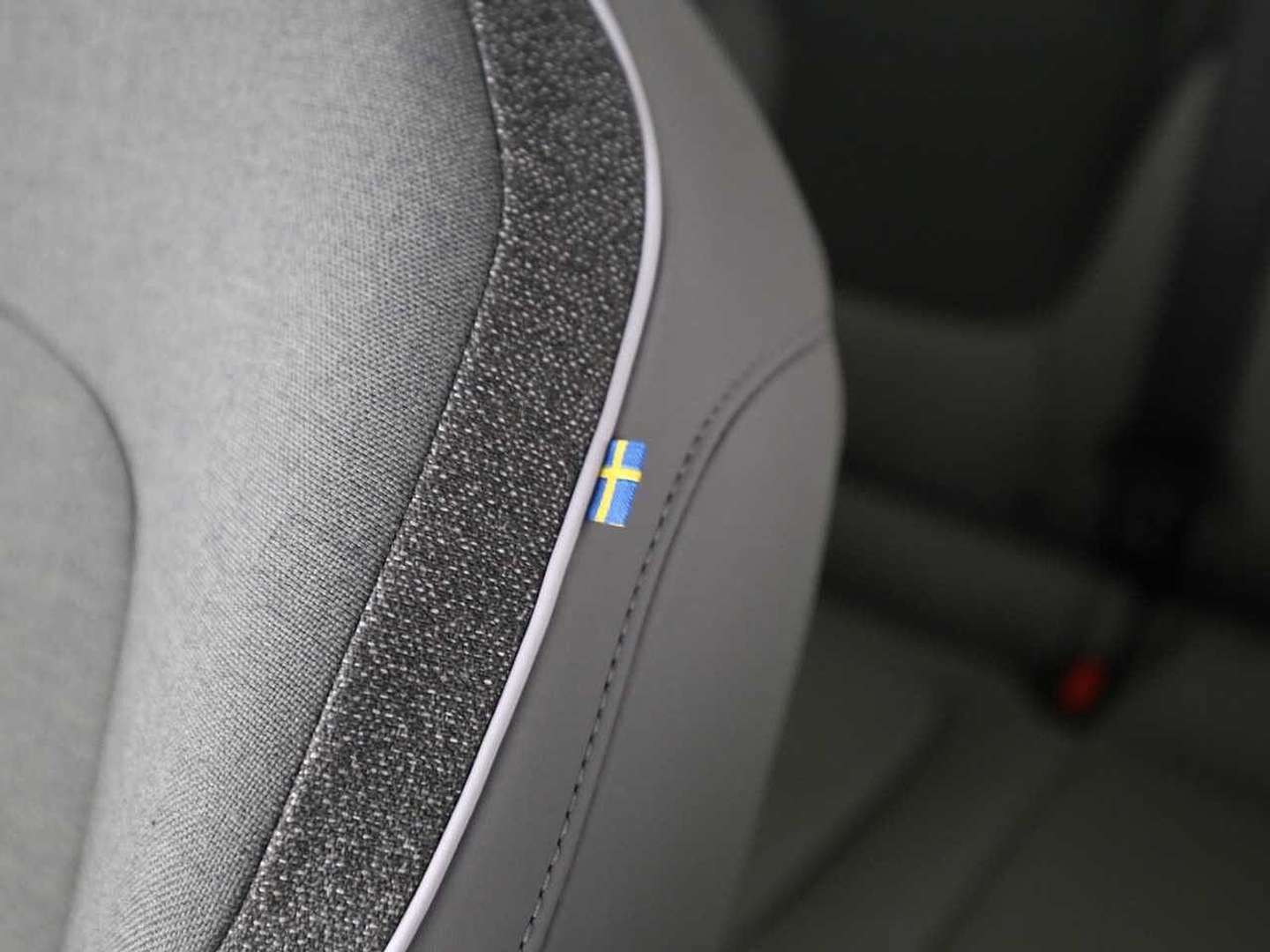 Volvo EX30 Single Motorisation Extended Range RWD Plus - 2025 - Joinsteer - #14