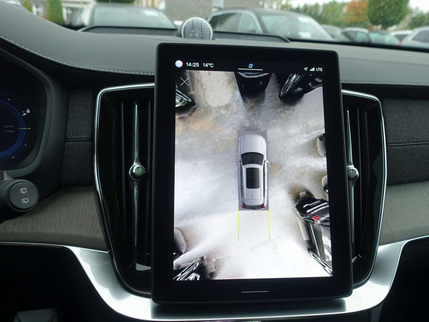 Volvo XC90 Plus T8 AWD Plug-in Hybrid - 2025 - Joinsteer - #21