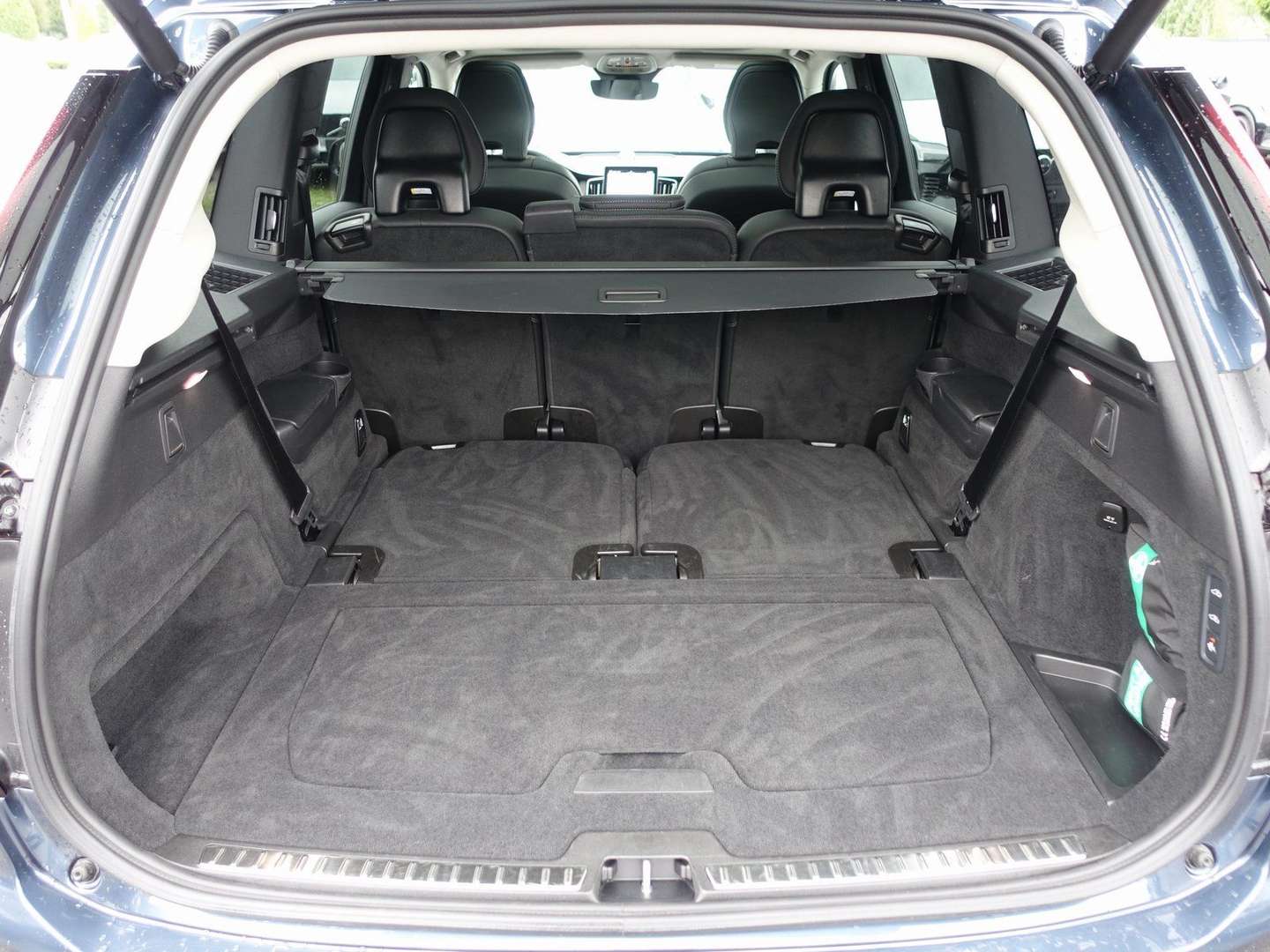 Volvo XC90 Plus T8 AWD Plug-in Hybrid - 2025 - Joinsteer - #26