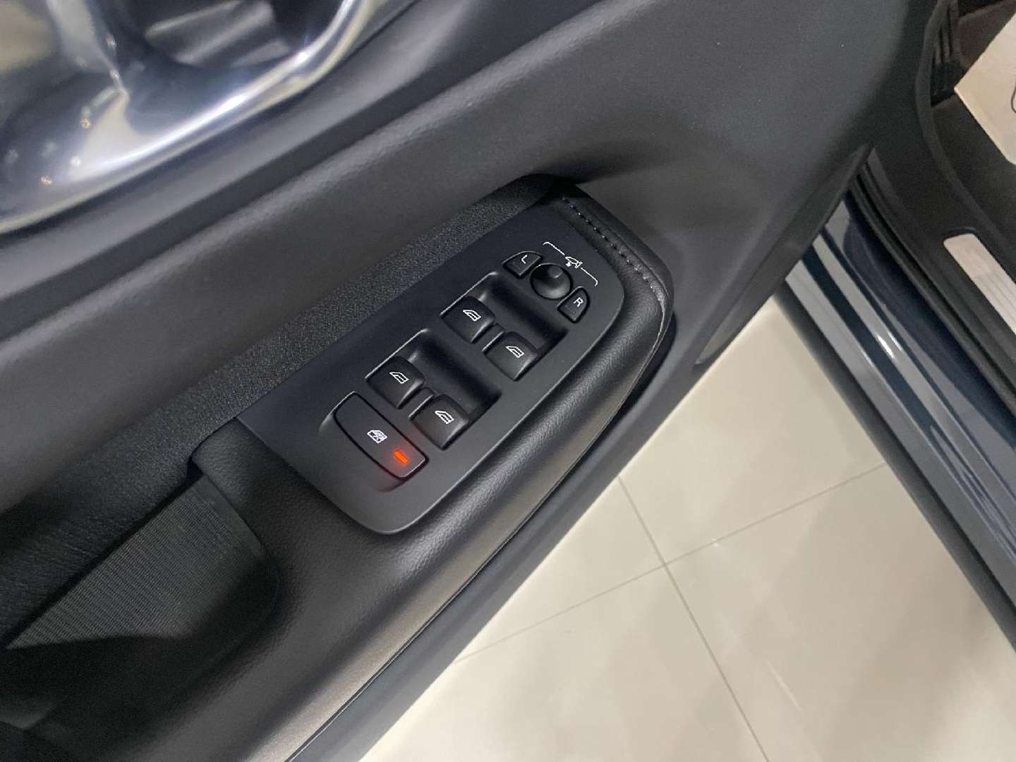 Volvo XC60 Momentum B4 - 2020 - Joinsteer - #6