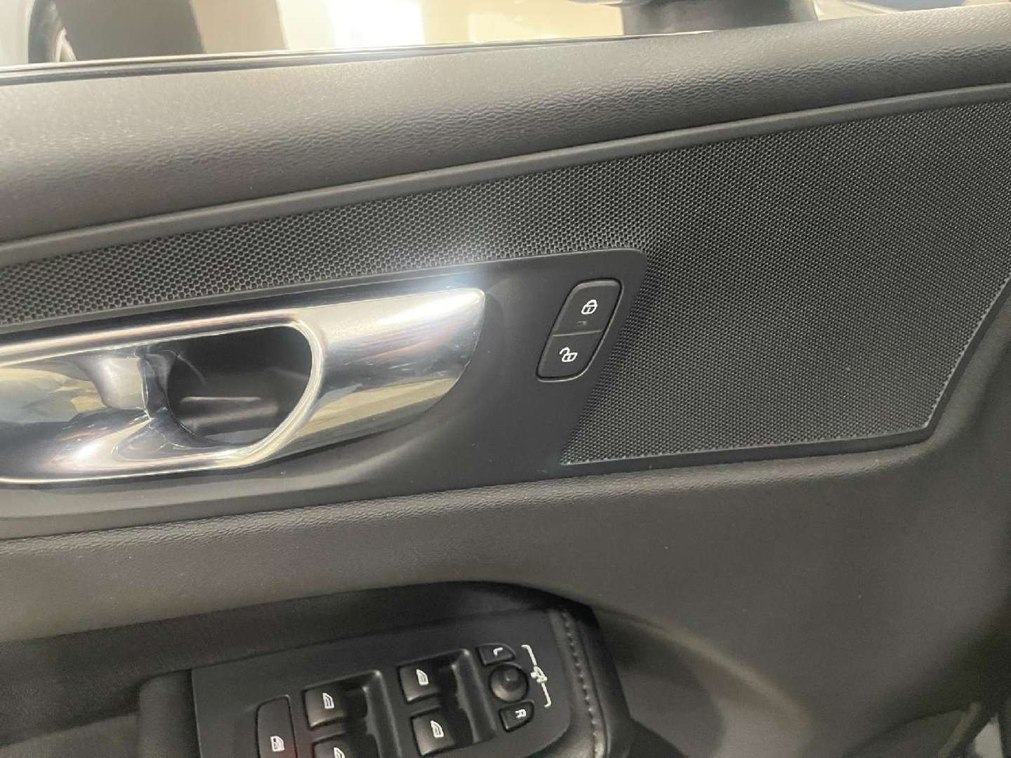 Volvo XC60 Momentum B4 - 2020 - Joinsteer - #7