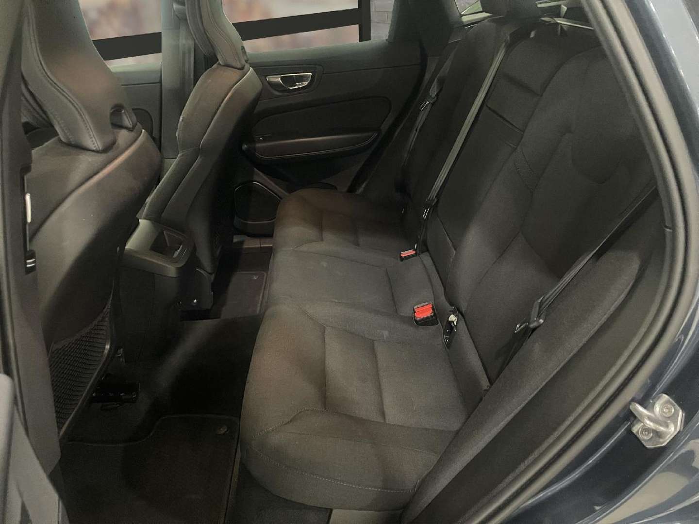 Volvo XC60 Momentum B4 - 2020 - Joinsteer - #13