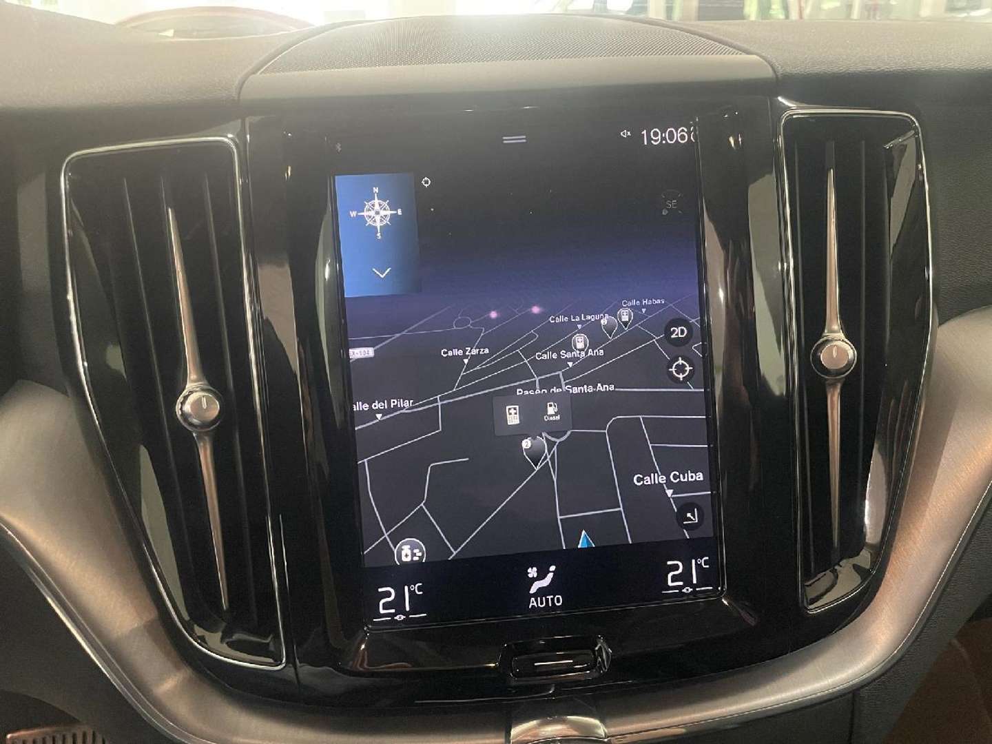 Volvo XC60 Momentum B4 - 2020 - Joinsteer - #28