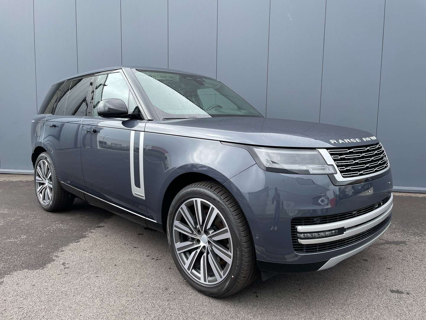 Land Rover Range Rover Autobiography P460e - 2024 - Joinsteer - #2