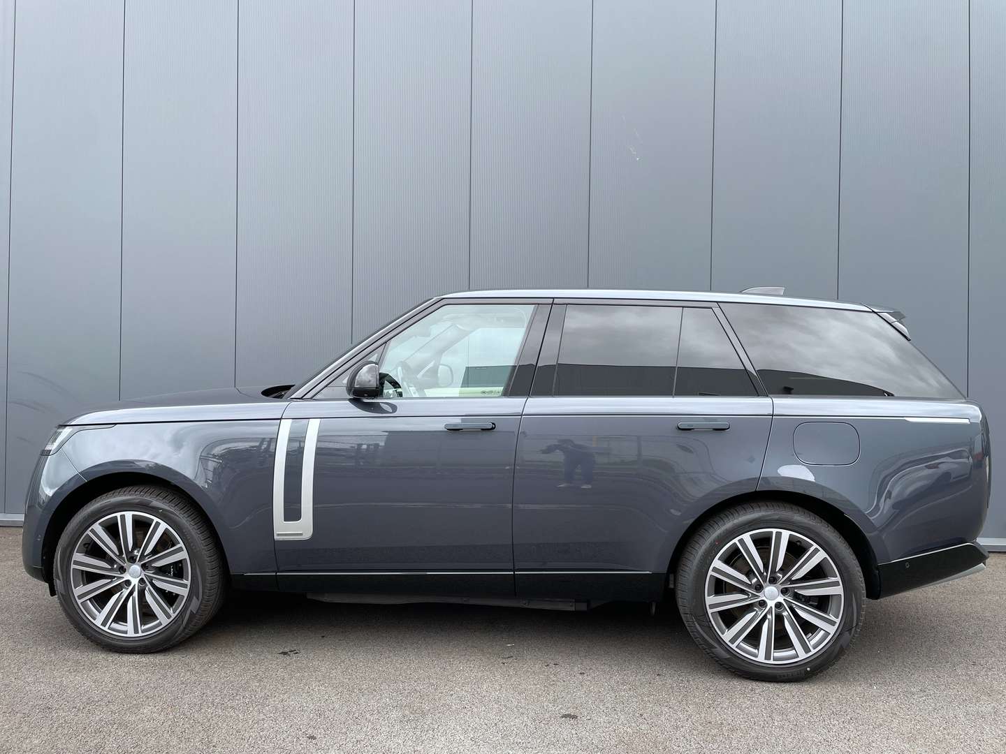 Land Rover Range Rover Autobiography P460e - 2024 - Joinsteer - #4