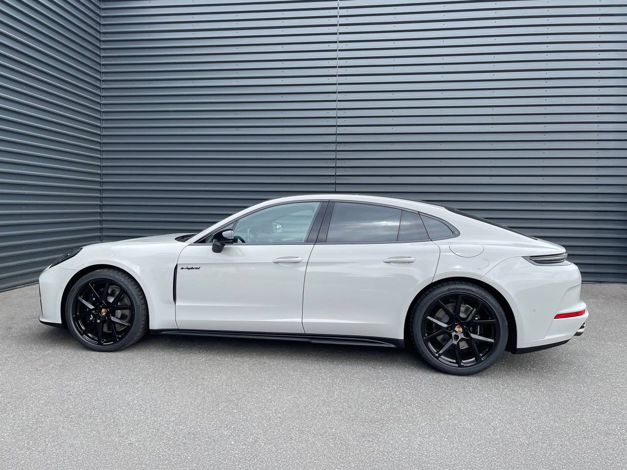 Porsche Panamera G3 4 E-Hybrid - 2025 - Joinsteer - #2