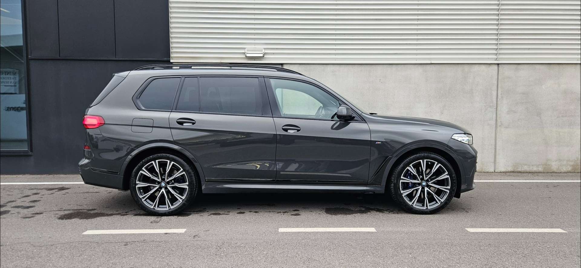 BMW X7 EXCLUSIEF INDIVIDUAL M 50i - 2021 - Joinsteer - #2