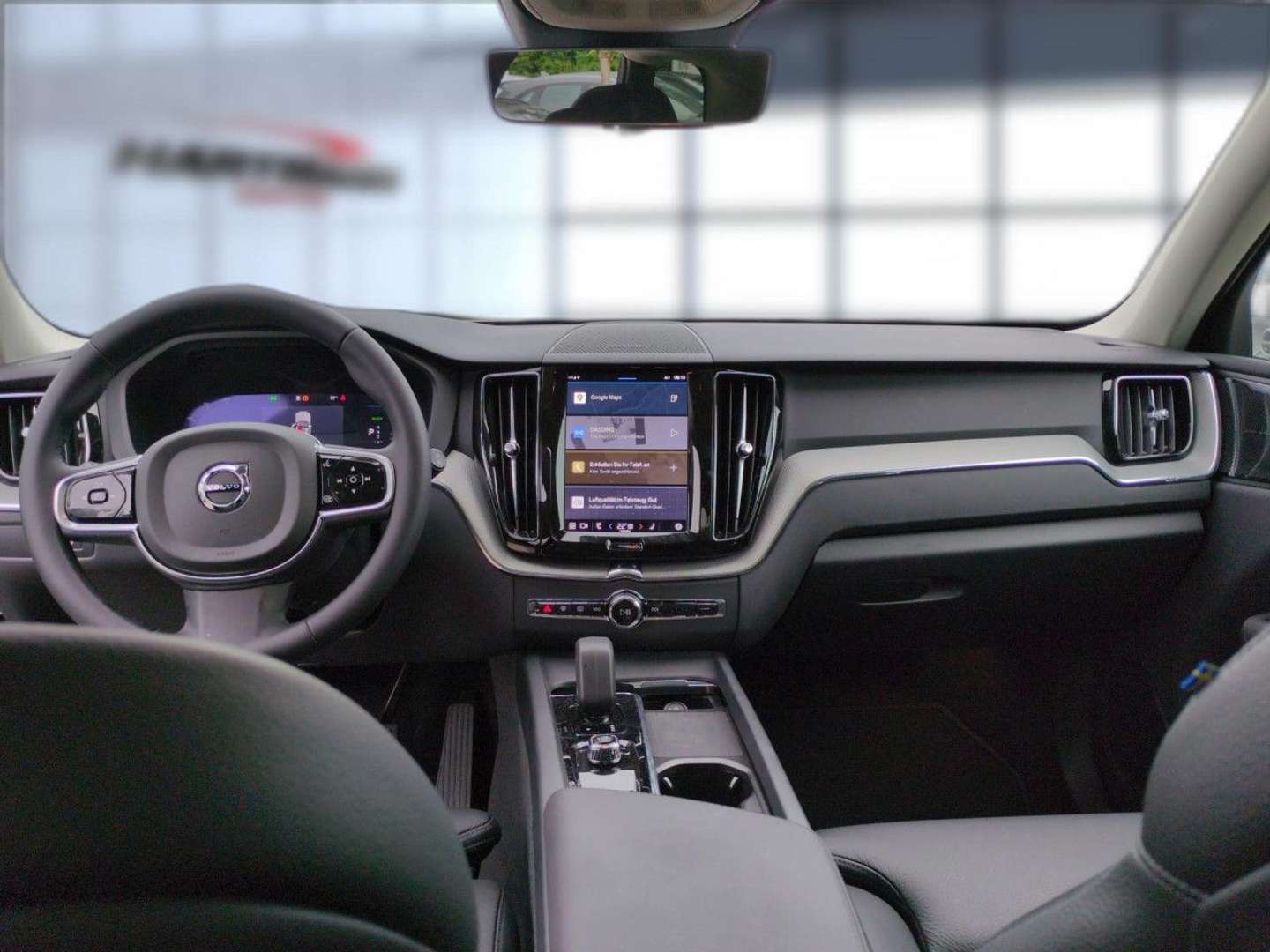 Volvo XC60 Plus Dark Recharge Plug-In Hybrid - 2025 - Joinsteer - #17