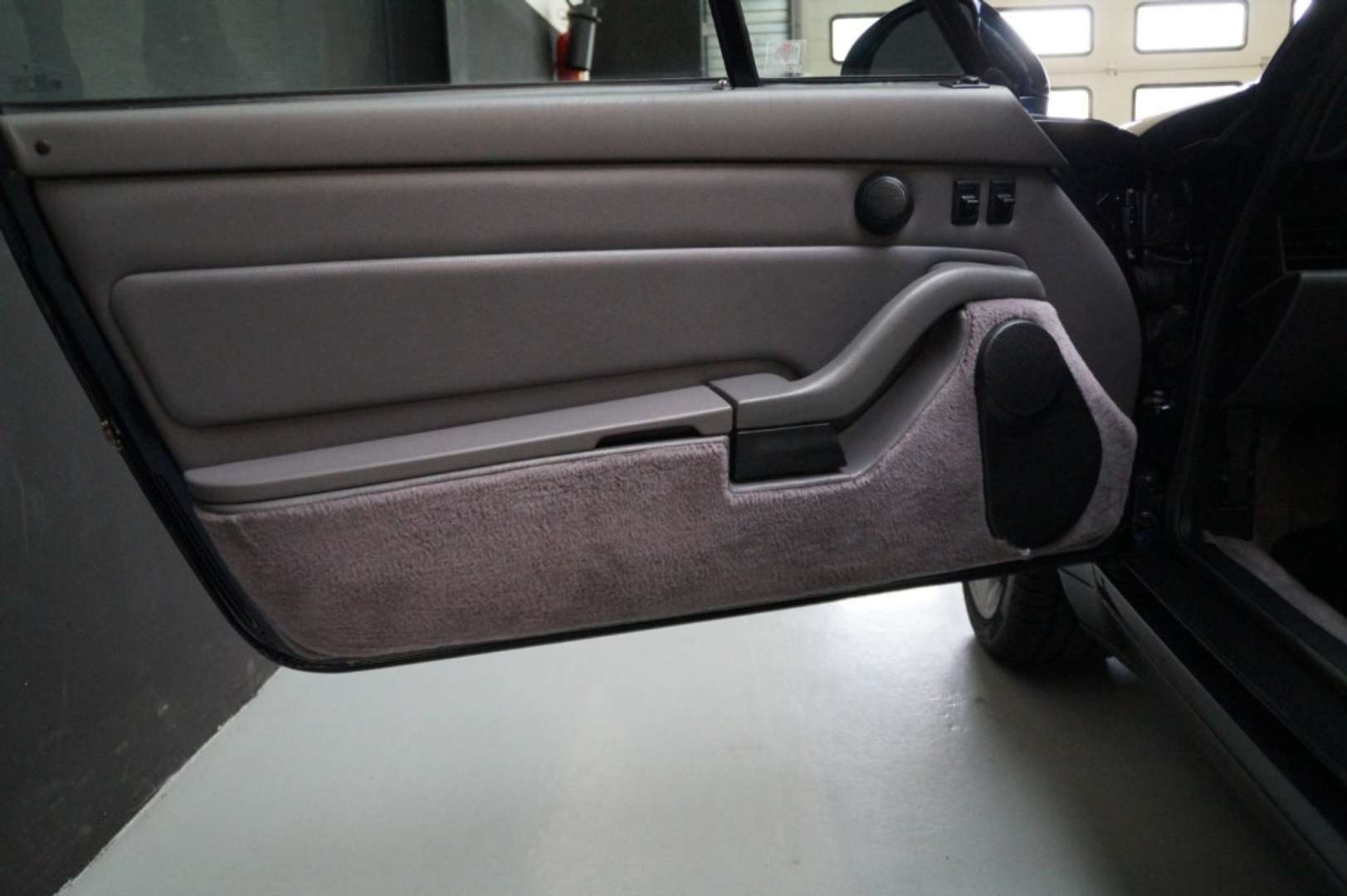 Porsche 993 Carrera 2 Tiptronic - 1995 - Joinsteer - #6