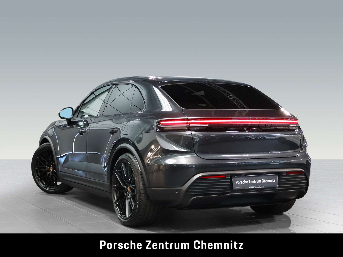 Porsche Macan 4S Electric - 2025 - Joinsteer - #3