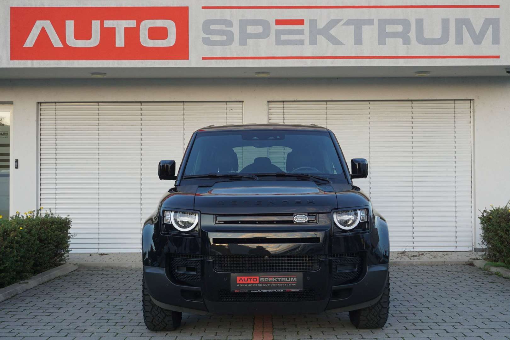 Land Rover Defender AWD P400e - 2023 - Joinsteer - #8