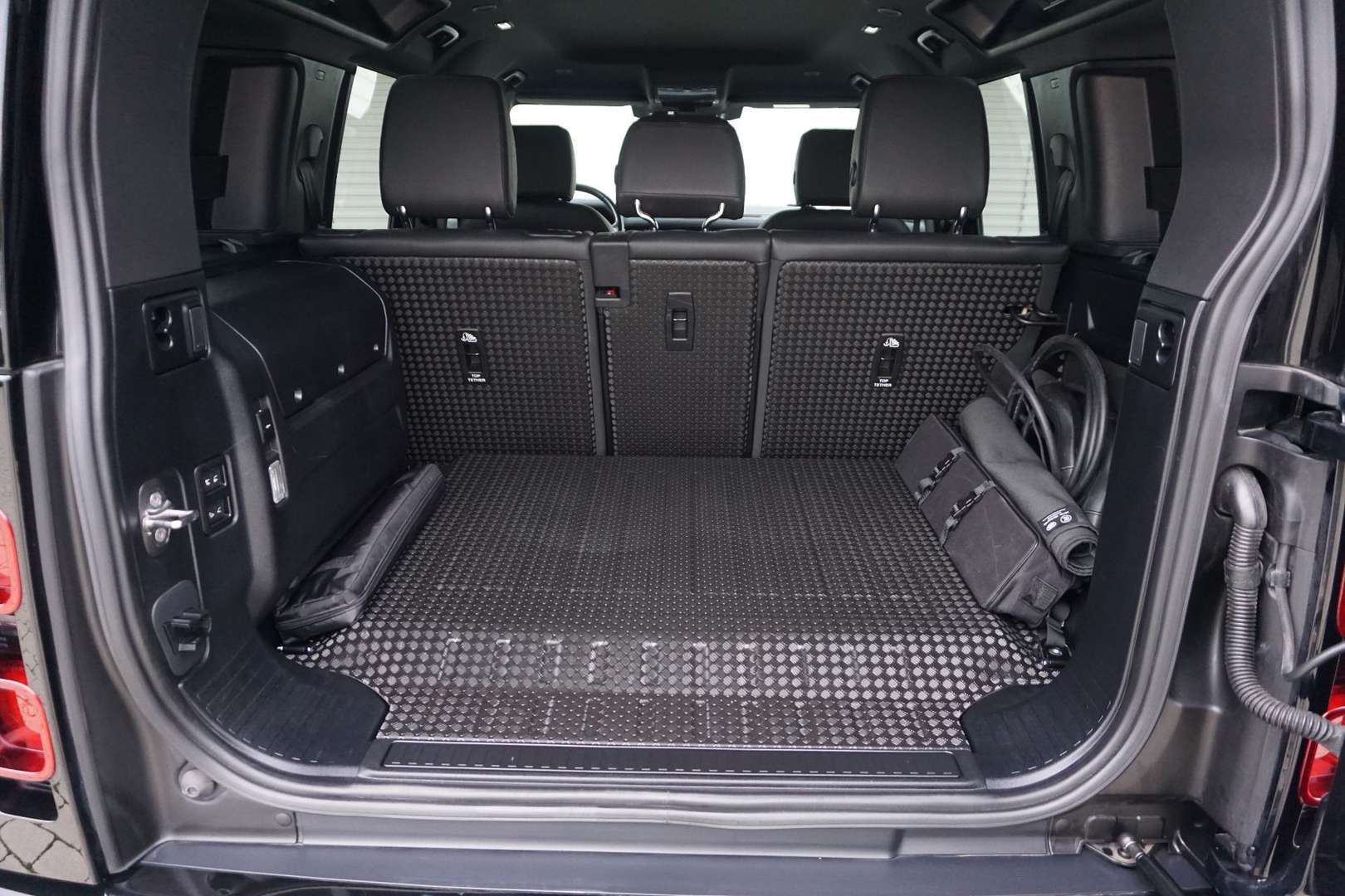 Land Rover Defender AWD P400e - 2023 - Joinsteer - #20