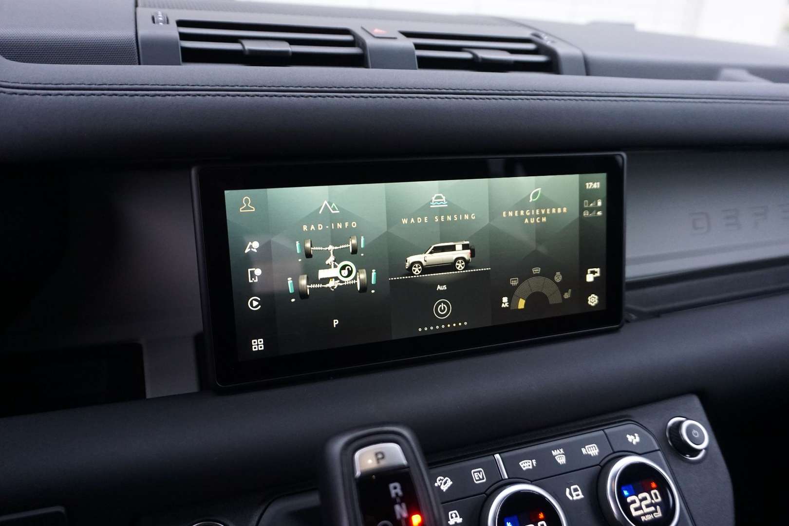 Land Rover Defender AWD P400e - 2023 - Joinsteer - #32