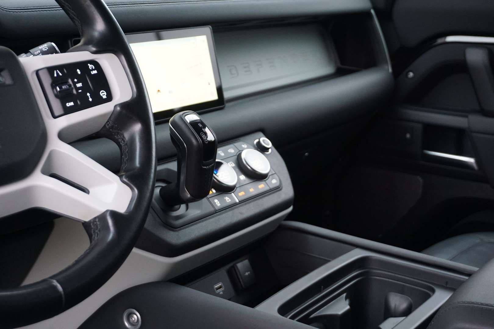 Land Rover Defender AWD P400e - 2023 - Joinsteer - #36