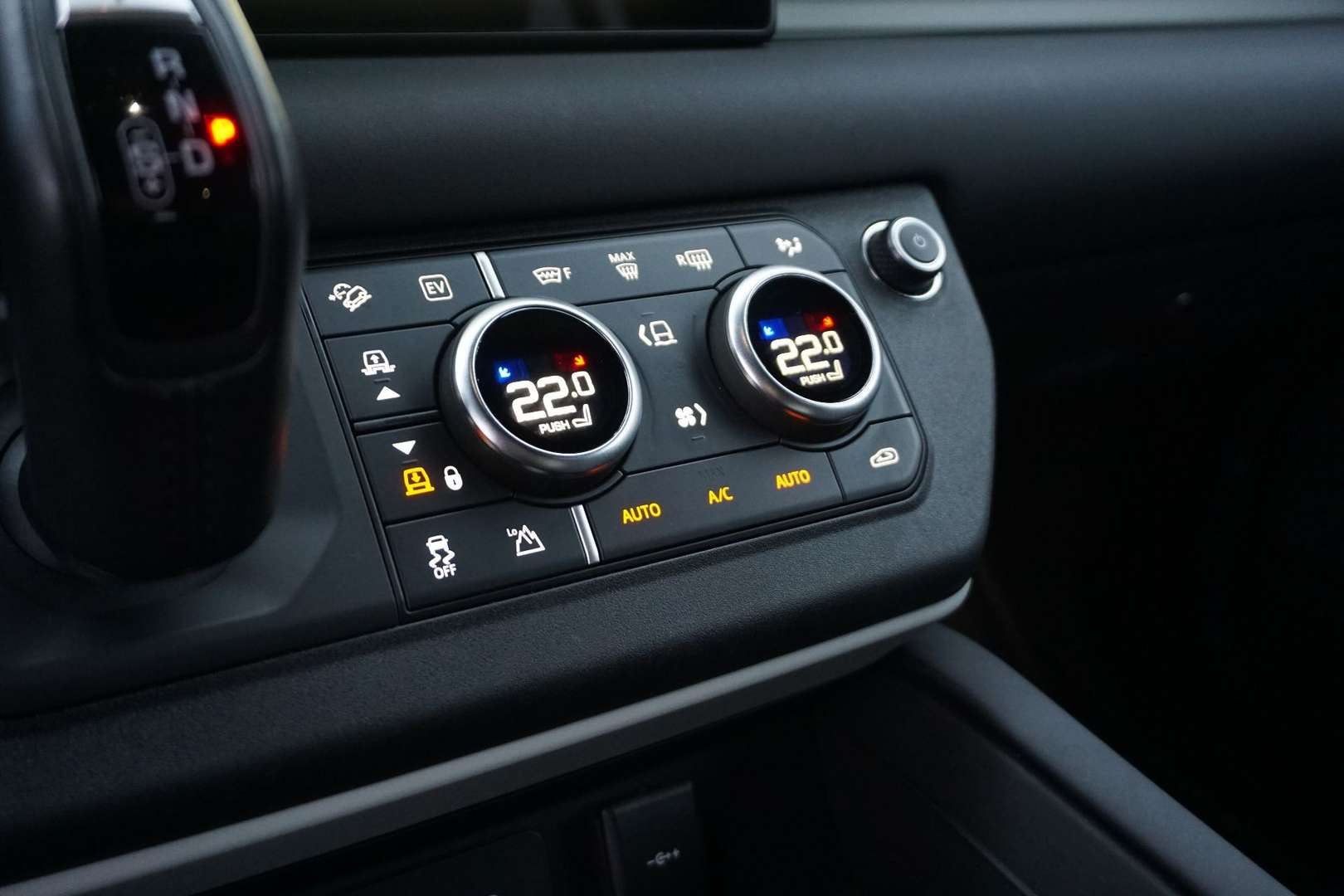 Land Rover Defender AWD P400e - 2023 - Joinsteer - #37