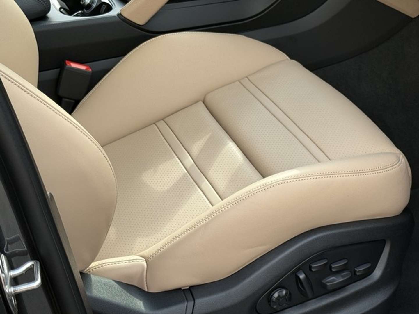 Porsche Cayenne Coupé GTS Turbo - 2024 - Joinsteer - #4