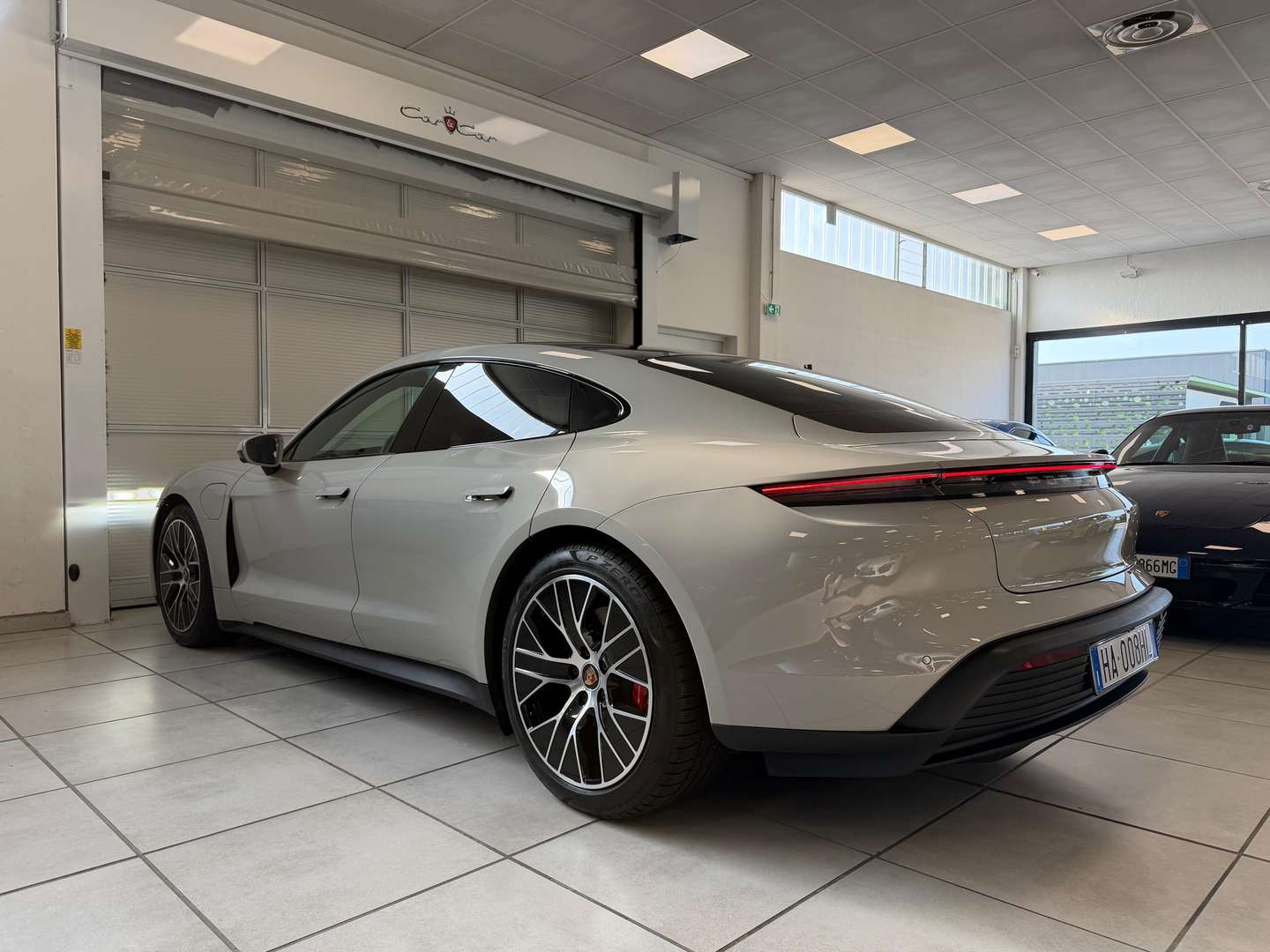 Porsche Taycan Performance Battery Plus 4S - 2021 - Joinsteer - #4