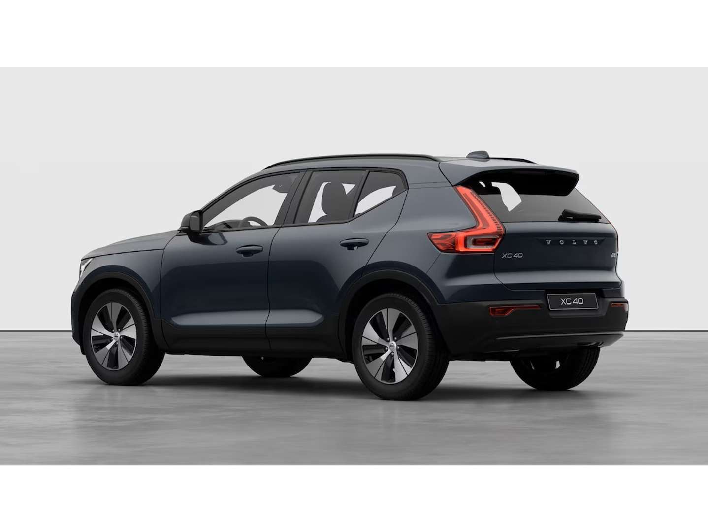 Volvo XC40 Plus B3 - 2025 - Joinsteer - #3