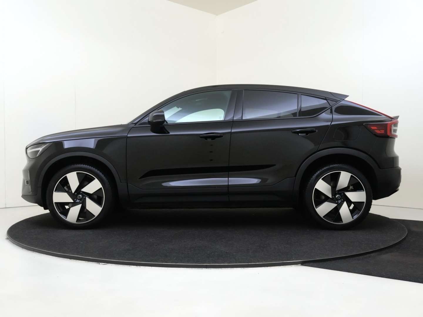 Volvo C40 Ultimate Dark Recharge - 2023 - Joinsteer - #2