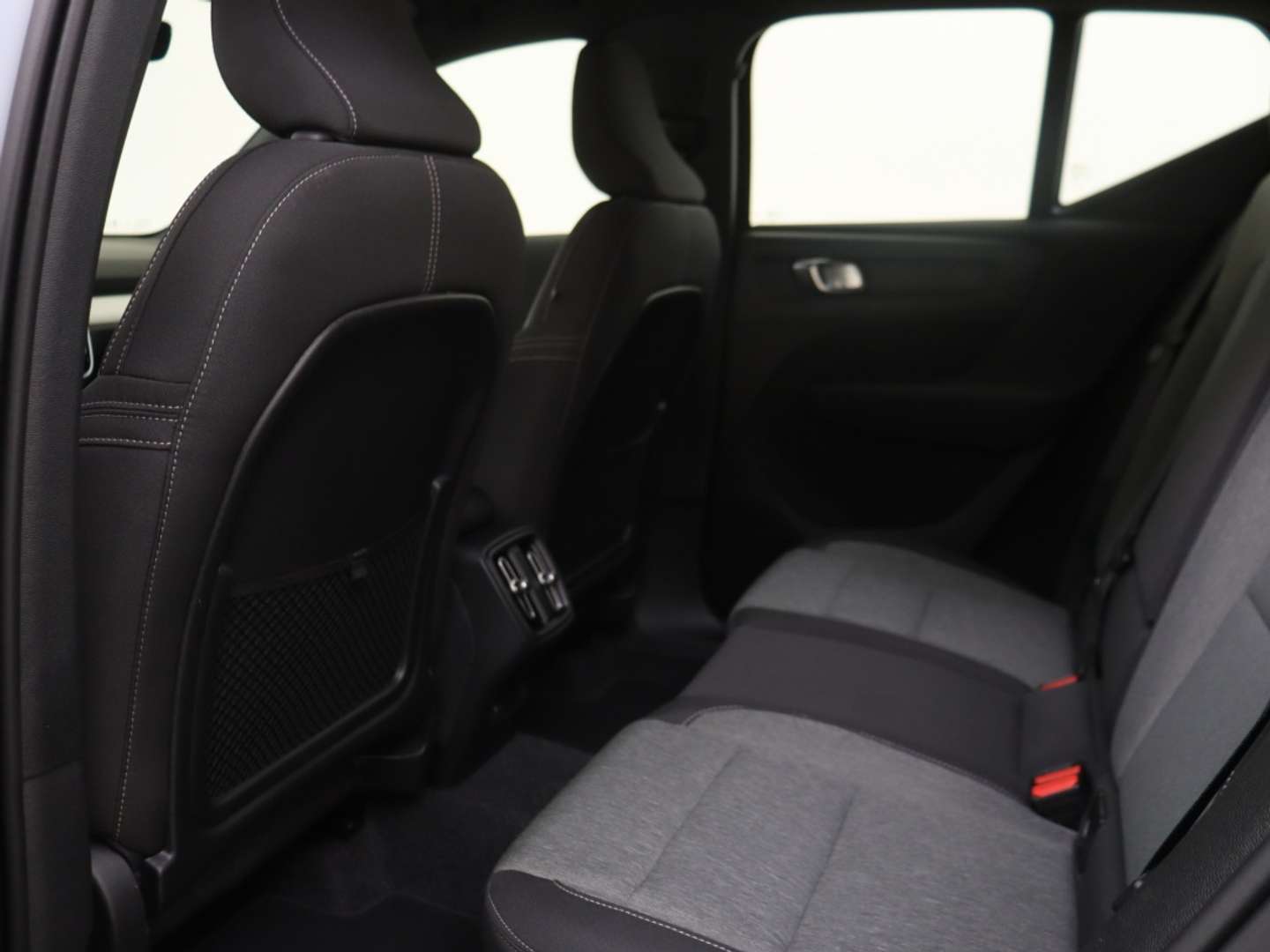 Volvo XC40 Plus B4 - 2024 - Joinsteer - #6