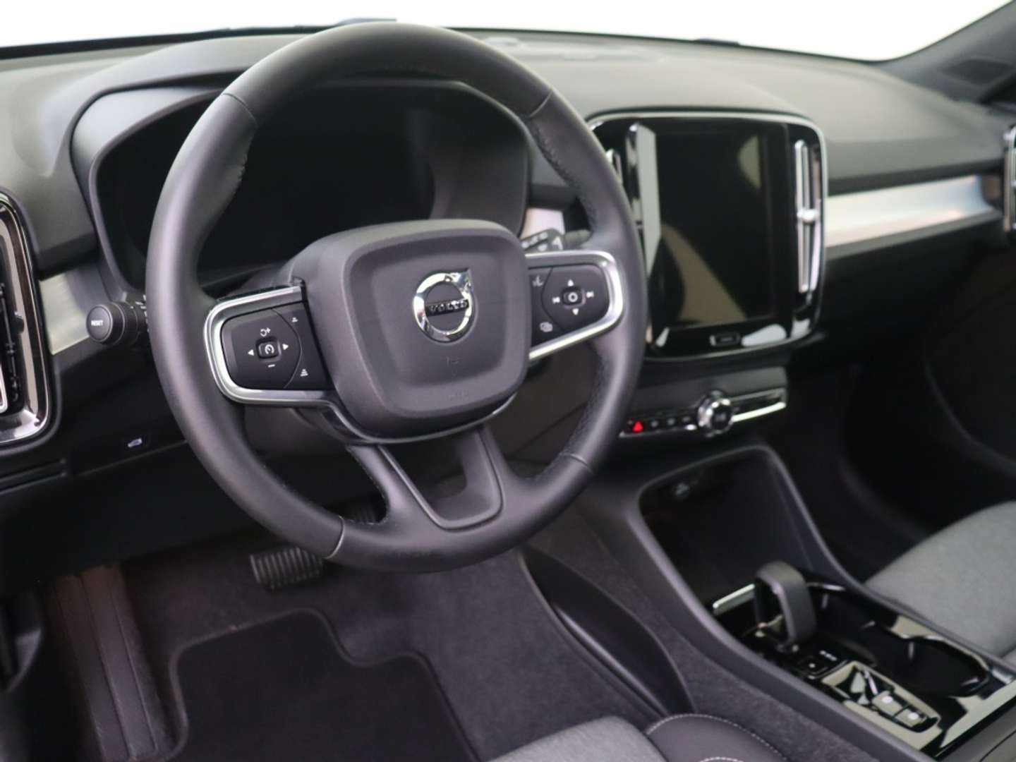 Volvo XC40 Plus B4 - 2024 - Joinsteer - #7