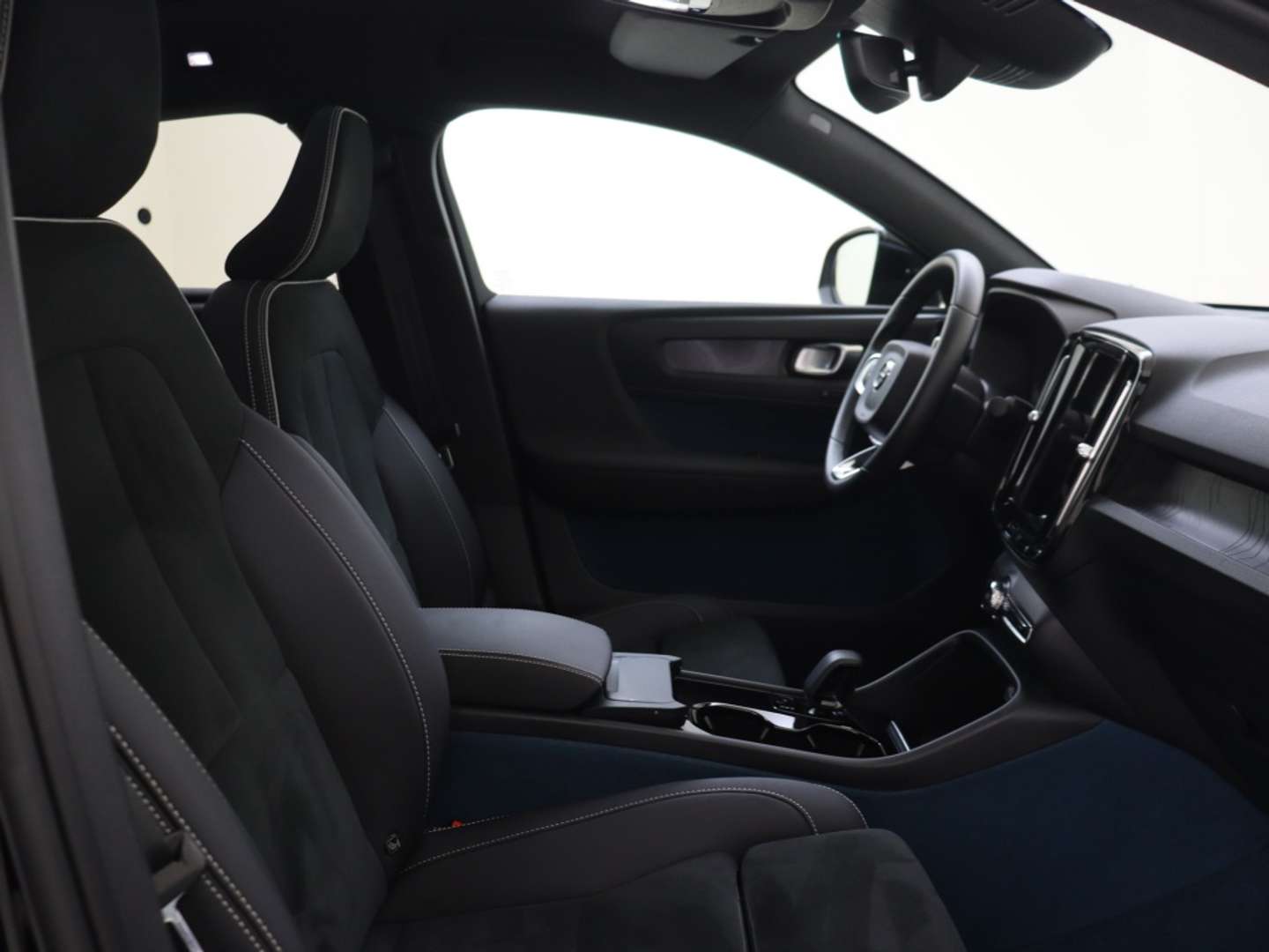 Volvo C40 Ultimate Dark Recharge - 2023 - Joinsteer - #13