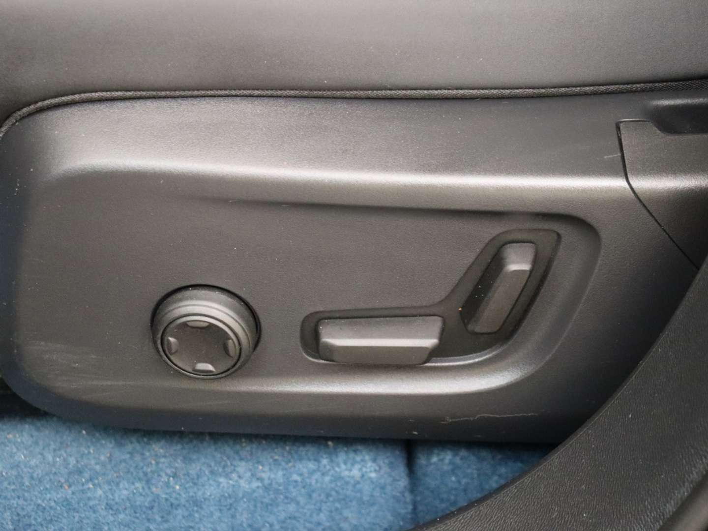 Volvo C40 Ultimate Dark Recharge - 2023 - Joinsteer - #18