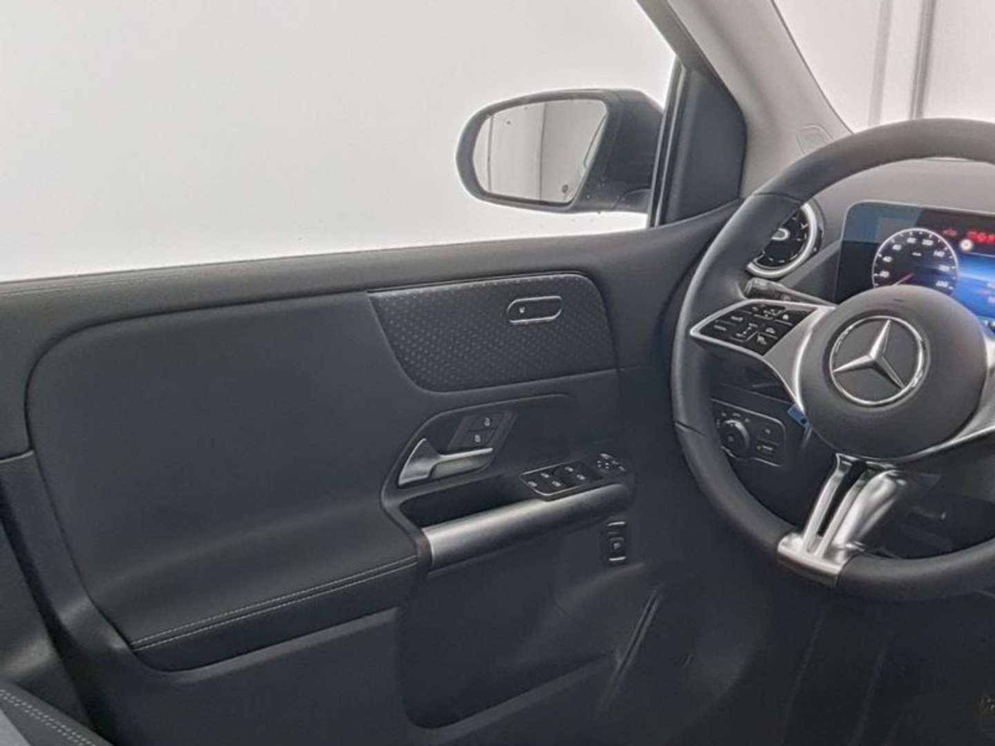 Mercedes Classe B PROGRESSIVE - 2024 - Joinsteer - #6