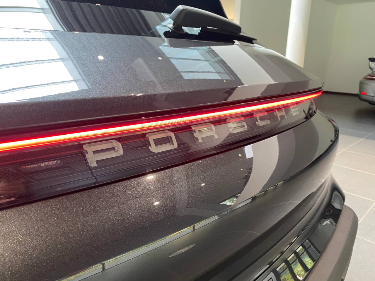 Porsche Taycan J1 4 Cross Turismo - 2023 - Joinsteer - #13