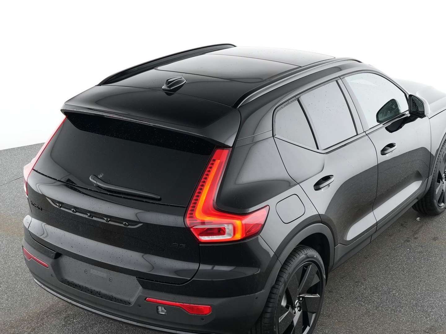 Volvo XC40 Plus B3 - 2025 - Joinsteer - #4