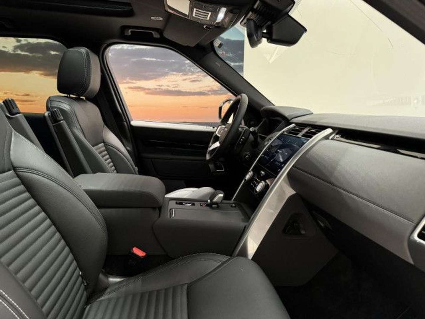 Land Rover Discovery S D350 - 2024 - Joinsteer - #4