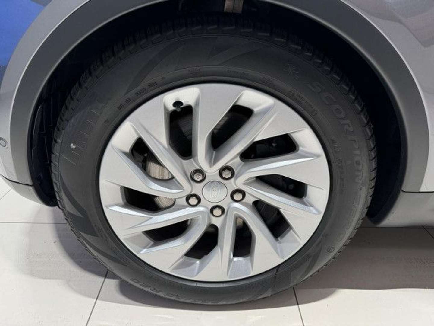 Land Rover Discovery S D350 - 2024 - Joinsteer - #9