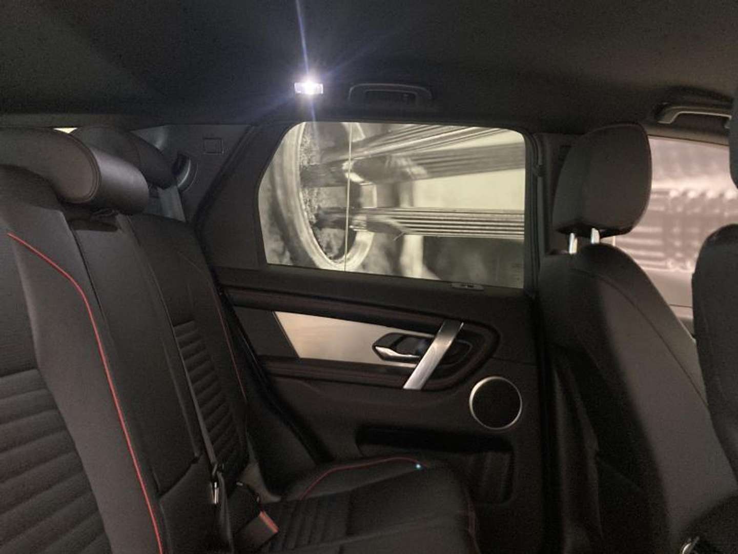 Land Rover Discovery Sport R-Dynamic S Plug-In Hybride - 2021 - Joinsteer - #5