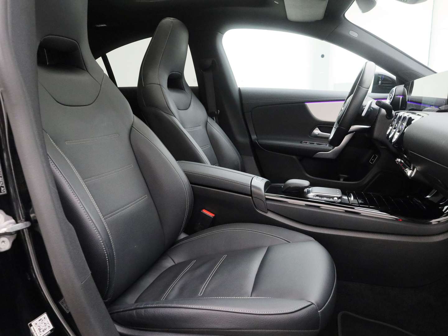 Mercedes CLA AMG Line 250 E - 2022 - Joinsteer - #8