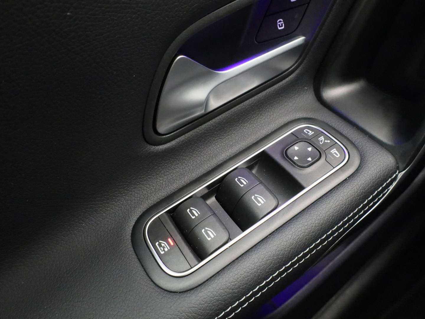 Mercedes CLA AMG Line 250 E - 2022 - Joinsteer - #20