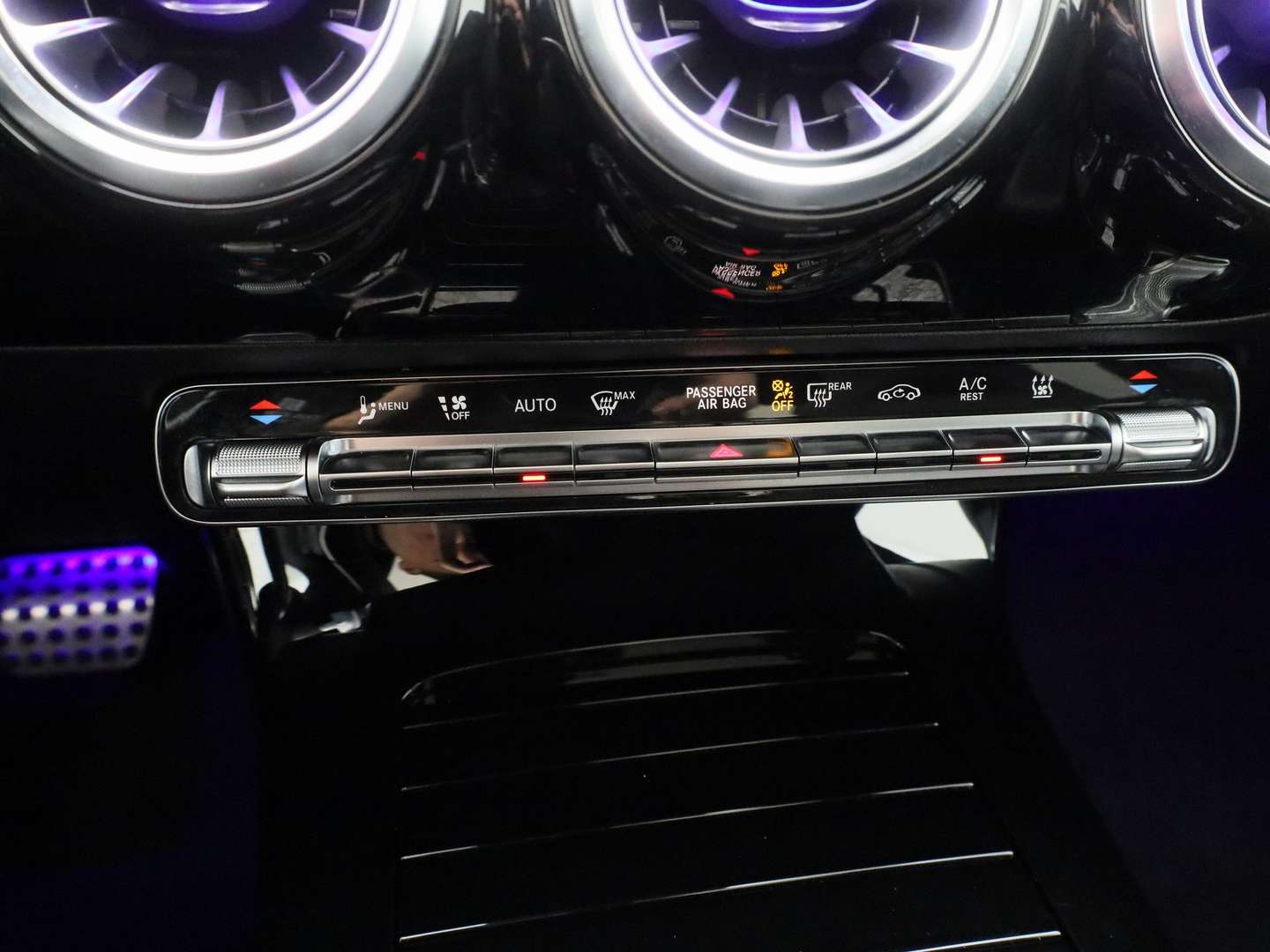 Mercedes CLA AMG Line 250 E - 2022 - Joinsteer - #22