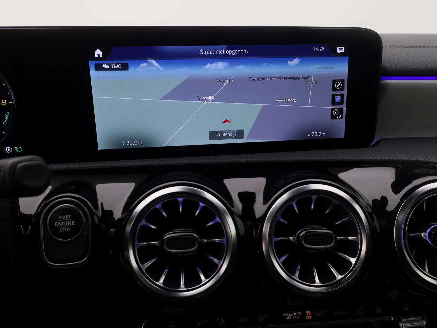 Mercedes CLA AMG Line 250 E - 2022 - Joinsteer - #25