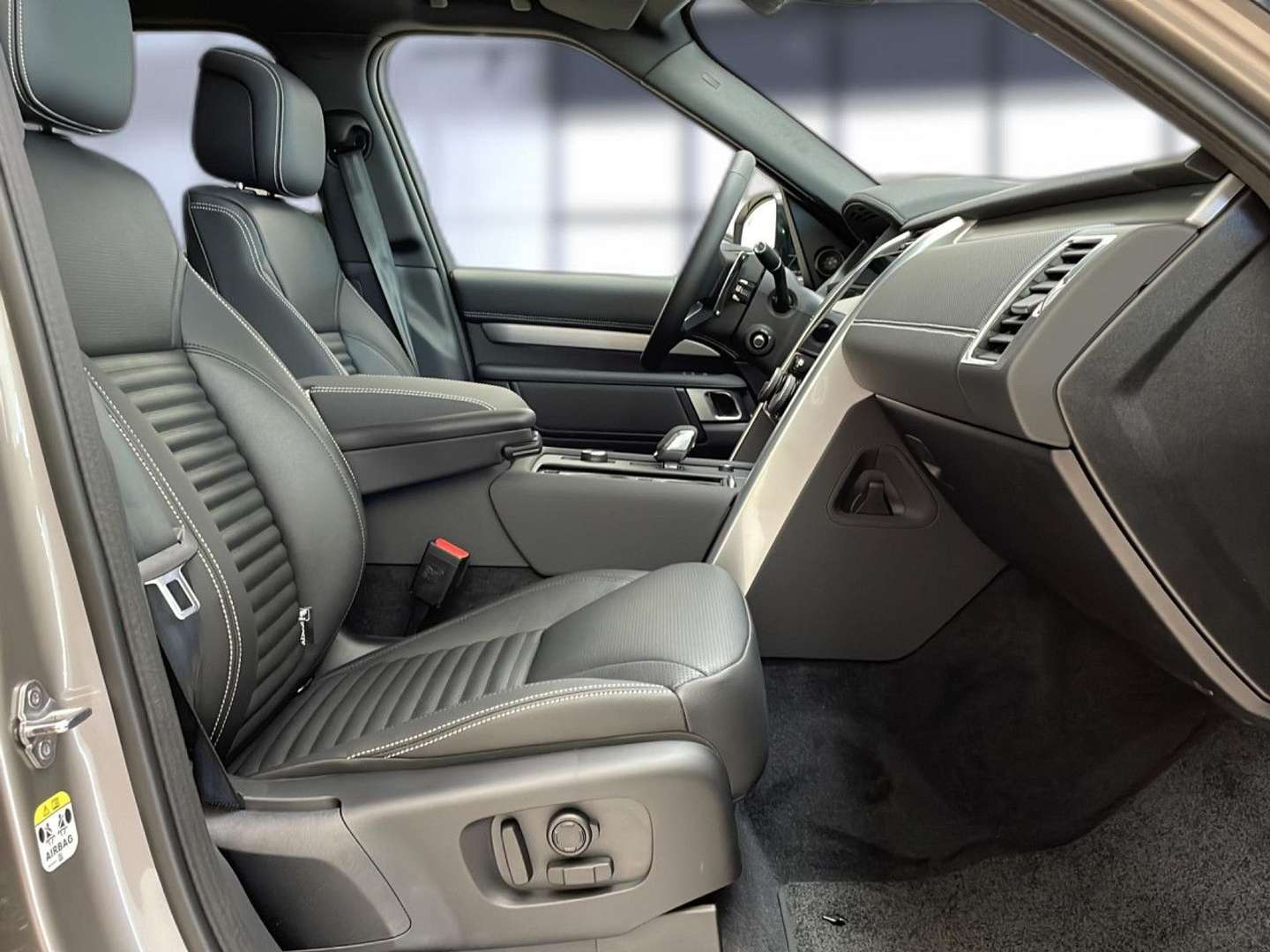 Land Rover Discovery Dynamic SE D250 - 2025 - Joinsteer - #20