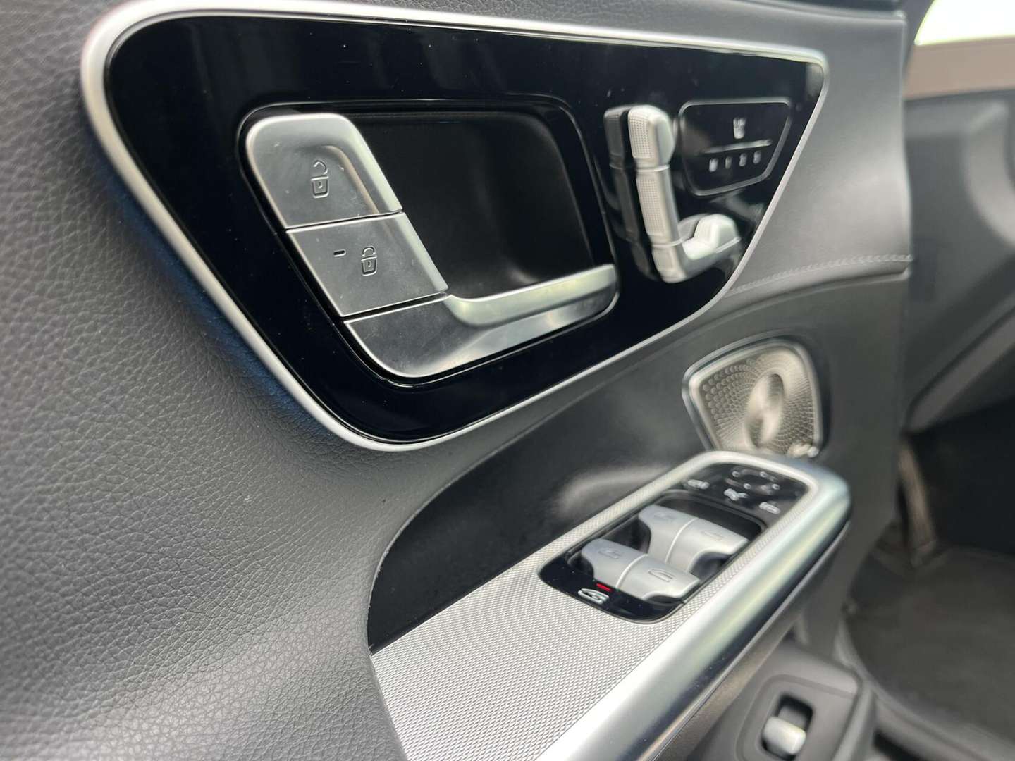 Mercedes EQE BURMESTER - 2023 - Joinsteer - #8