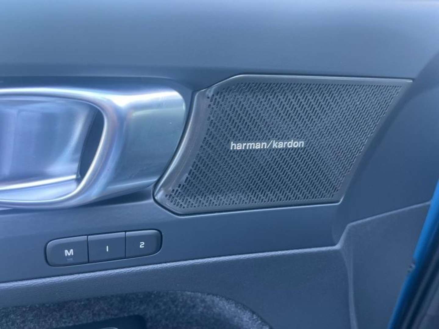 Volvo XC40 Plus B3 - 2023 - Joinsteer - #15