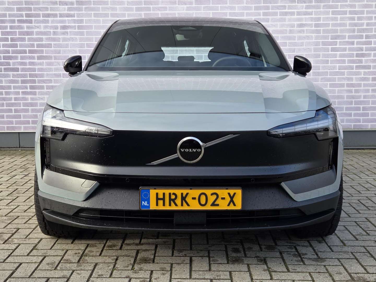 Volvo EX30 Plus Cross Edition Extended Range 69 KWh - 2025 - Joinsteer - #3