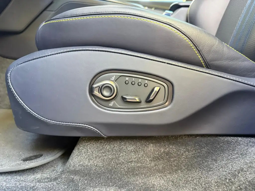 Aston Martin DBX 707 SUV 4.0 - 2025 - Joinsteer - #32