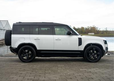 Land Rover Defender X-Dynamic HSE P300e -  - Joinsteer - #5