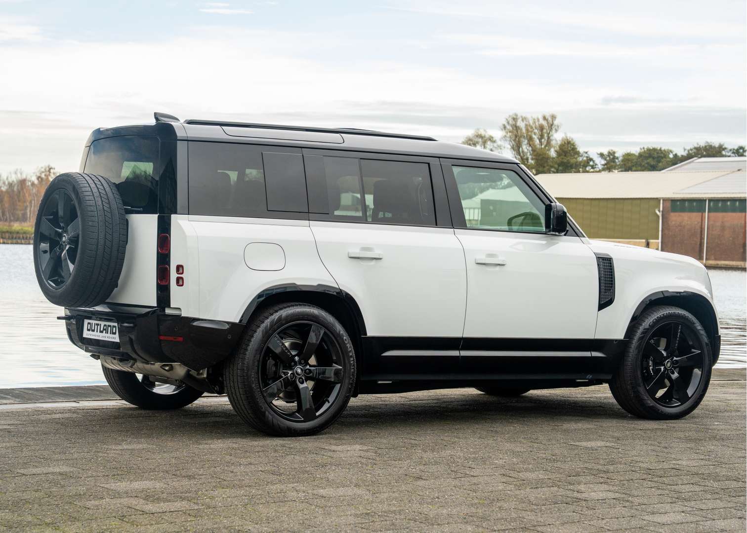 Land Rover Defender X-Dynamic HSE P300e - 2025 - Joinsteer - #8