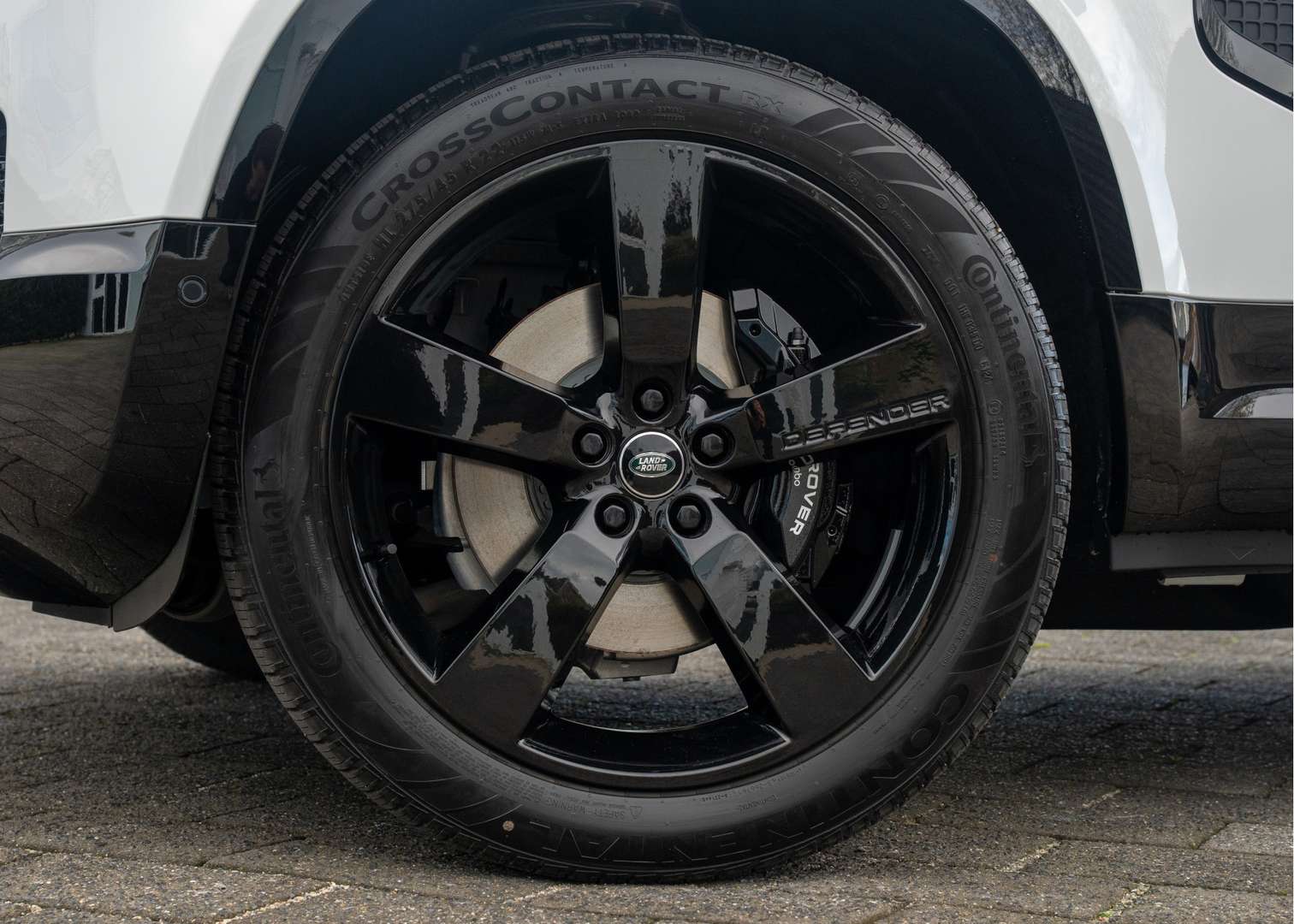 Land Rover Defender X-Dynamic HSE P300e - 2025 - Joinsteer - #9