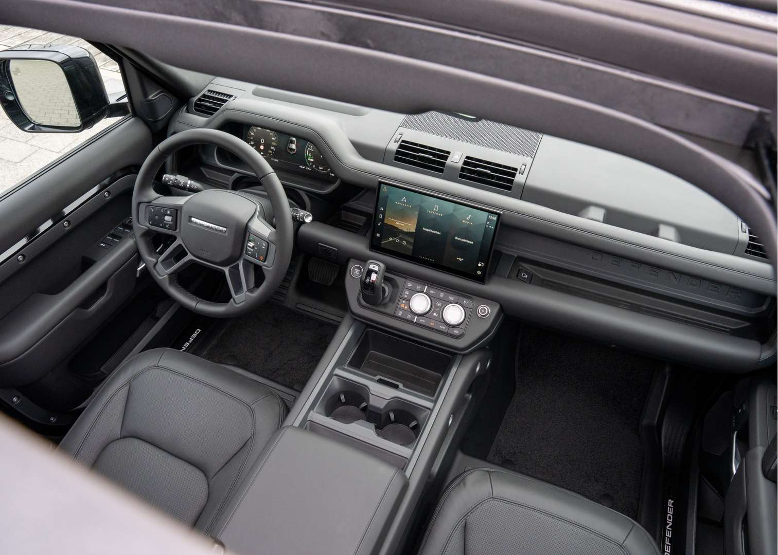 Land Rover Defender X-Dynamic HSE P300e - 2025 - Joinsteer - #11